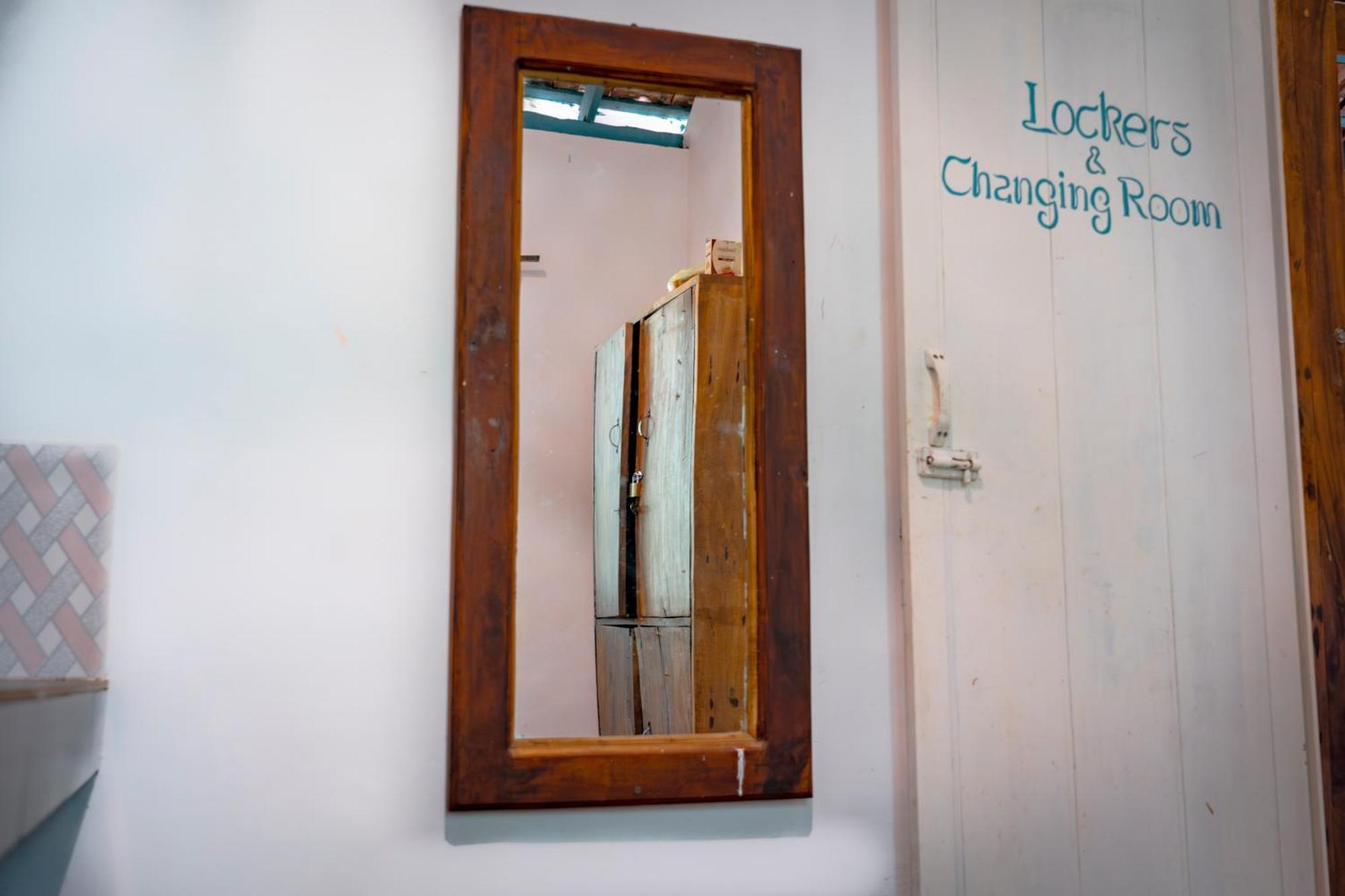 Cliff & Coral Hostel Varkala Εξωτερικό φωτογραφία